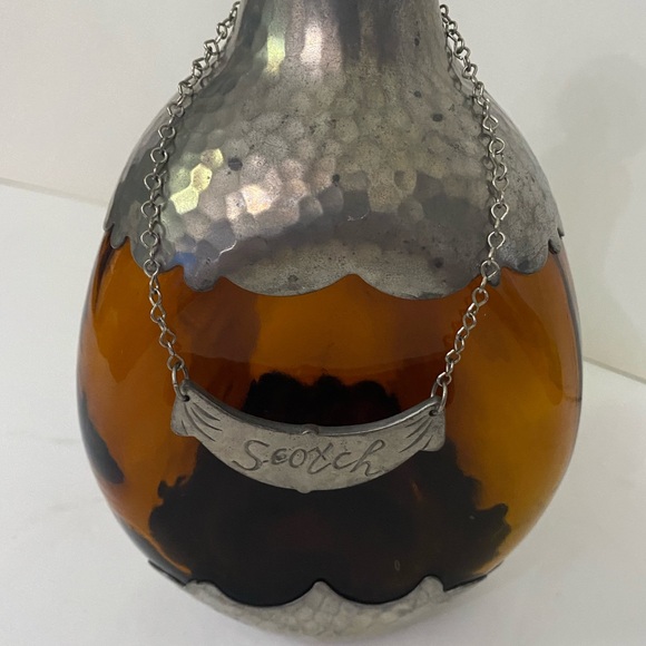 Vintage ROYAL HOLLAND Pewter Amber Pinched Glass Decanter And Scotch Hanging Tag - Picture 5 of 11